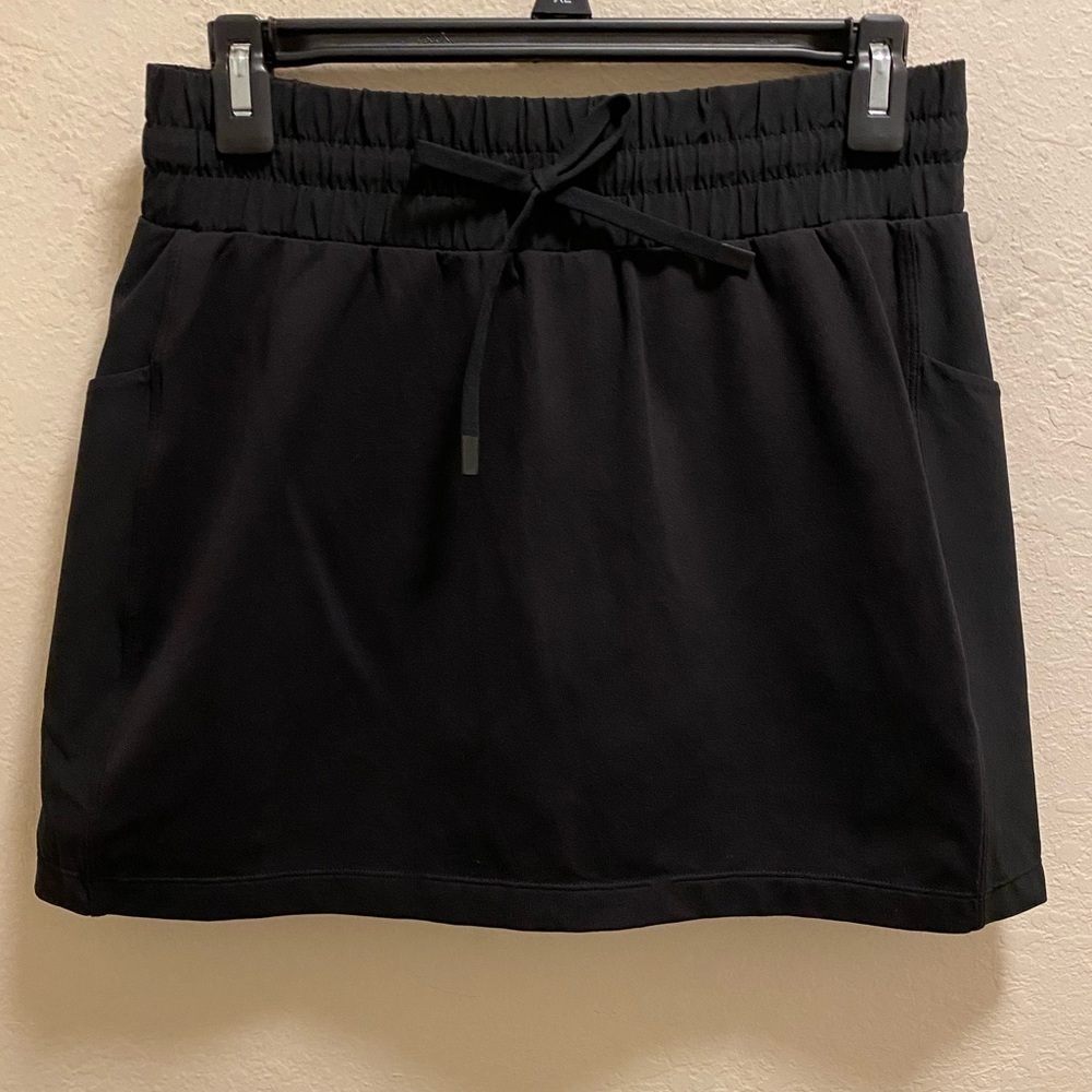 Athleta Black Excursion Hybrid Skort Size XS - Picture 4 of 10